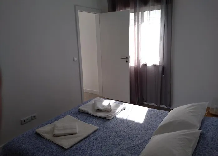 Апартаменты Almirante