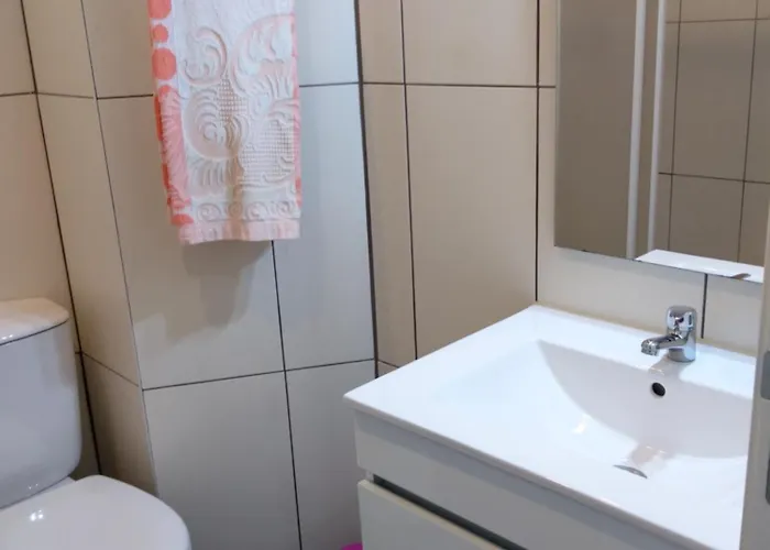 Almirante Appartement *